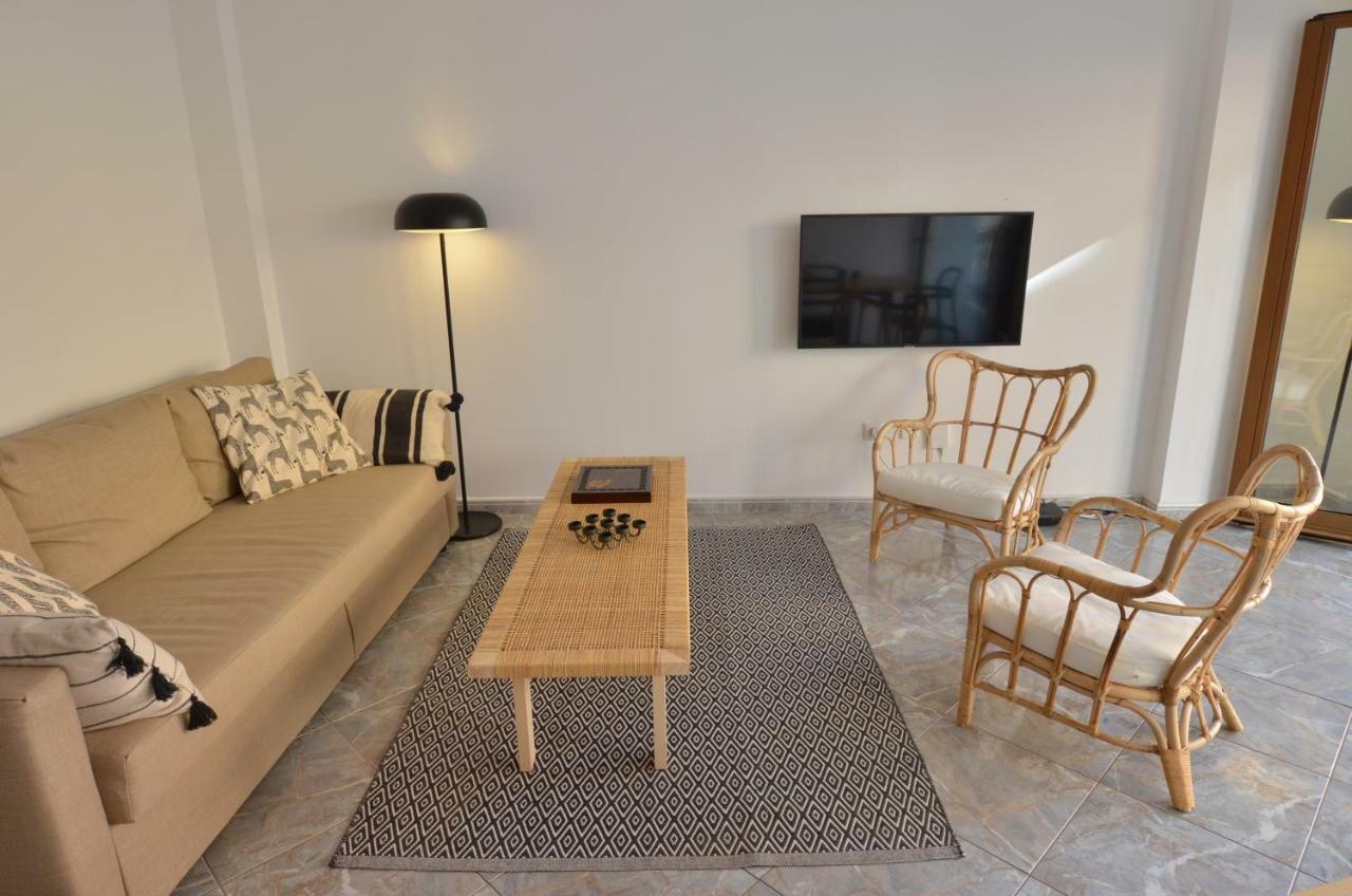 The Green Townhouse In Denia Centre By Nras Экстерьер фото